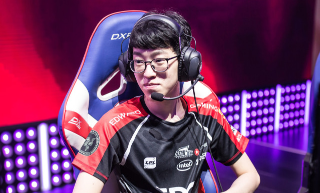 九游体育-Scout连续三场比赛得分超过连败，TL挑战极限！的简单介绍