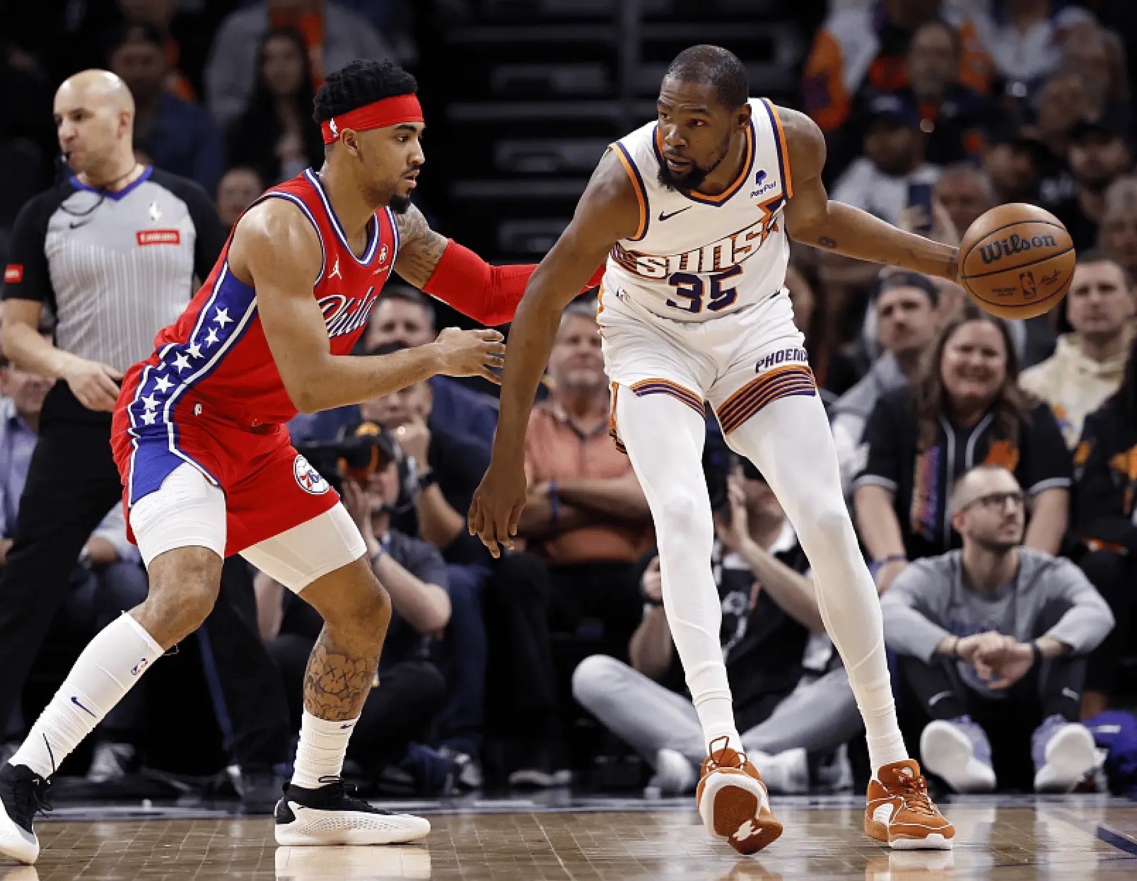 九游-杜兰特在皇家马德里比赛中爆冷，出色防守引发热议！的简单介绍